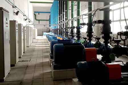 KCC系列化工離心泵在國投羅布泊鉀鹽公司年產300萬噸鉀肥項目二期熱電站使用現場