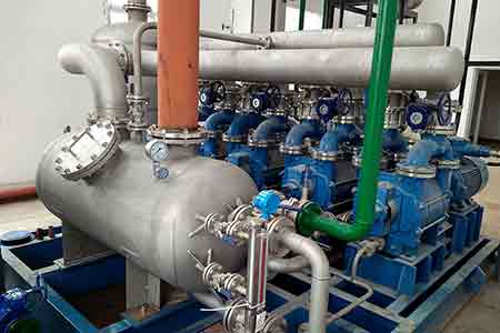 肯富來(lái)液環(huán)泵機(jī)組在昆明積大制藥股份有限公司使用現(xiàn)場(chǎng)