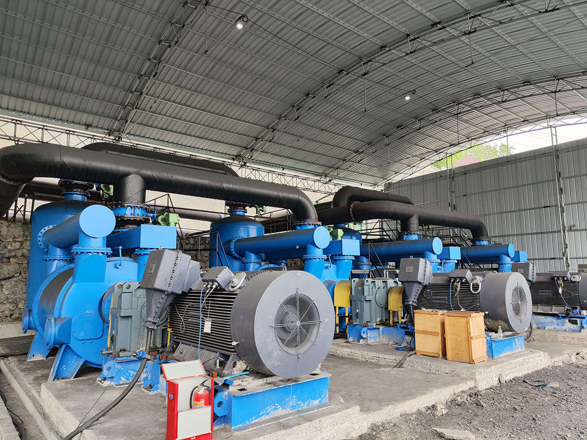 肯富來瓦斯泵在貴州朗月集團老虎石礦使用現場